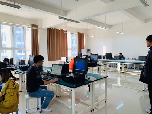 我院首屆學生技能大賽計算機技術及網絡技術賽項圓滿落幕，計算機技術開發成果豐碩